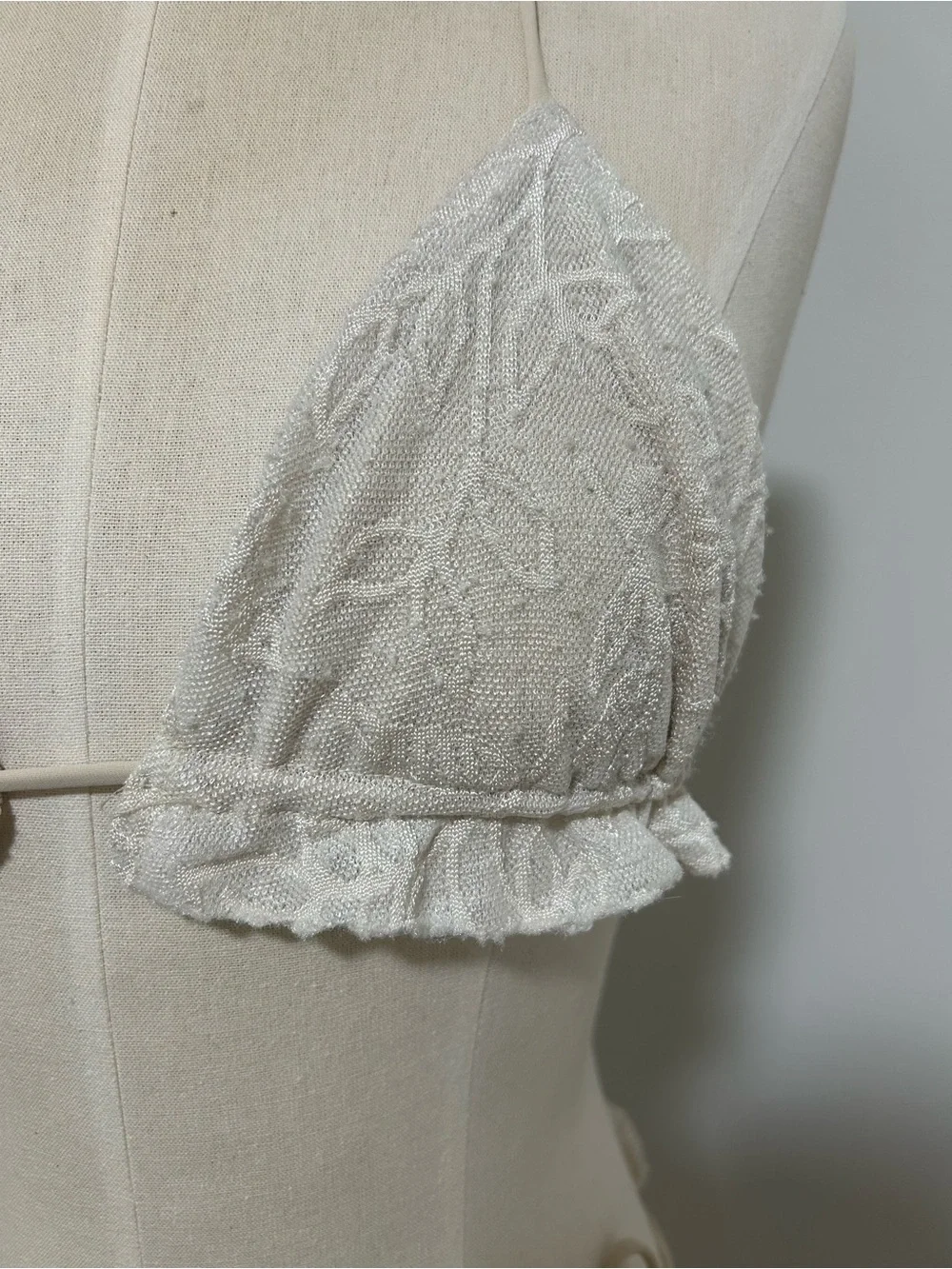 Lace Ruffle Bikini Set - Picture 2 of 7